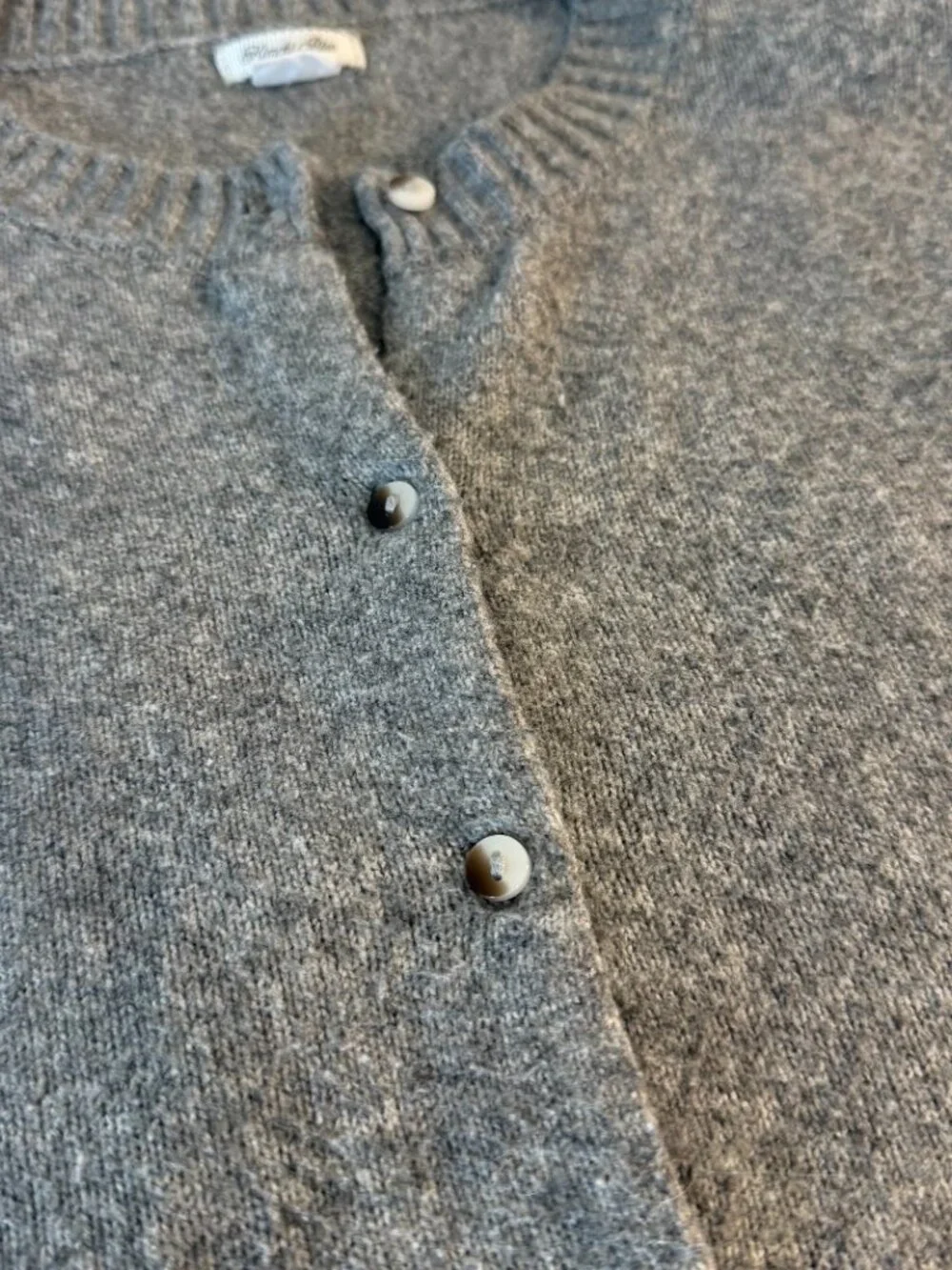 Kimchi Blue Gray Soft Knit Button Front Cardigan Sweater Womens XS Cropped